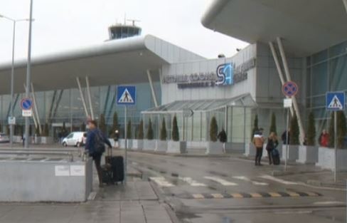 Наред със затворените бизнеси расте и кризата в туристическия бранш